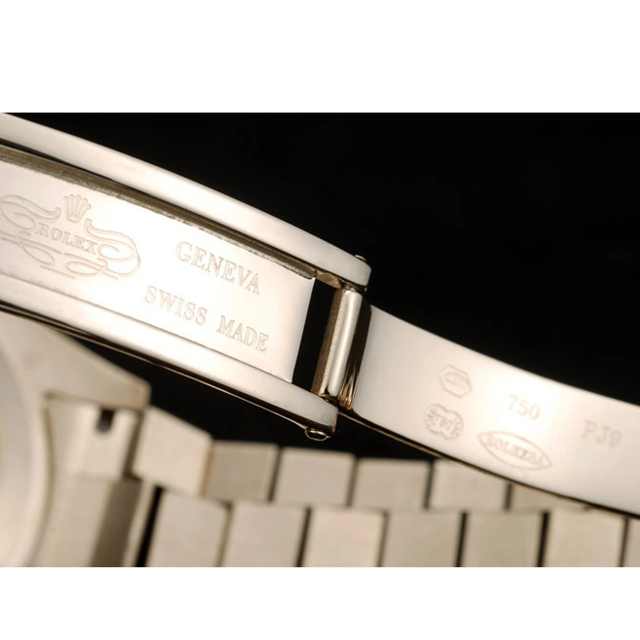 Aaa replica watch Swiss Gold Gold Ribbed DayDate Dial 41997 Rolex Stainless Steel Bezel 1028